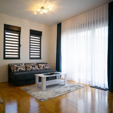 Monika Apartman