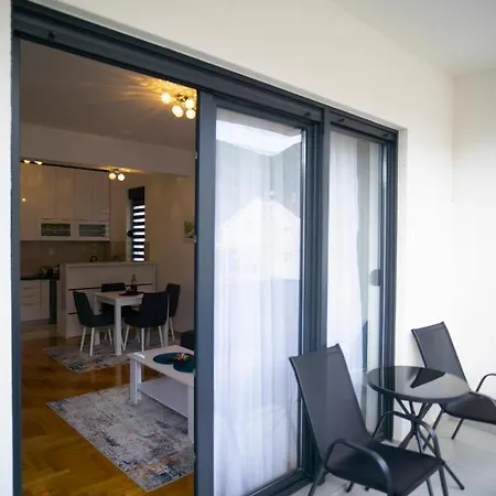 Monika Apartman